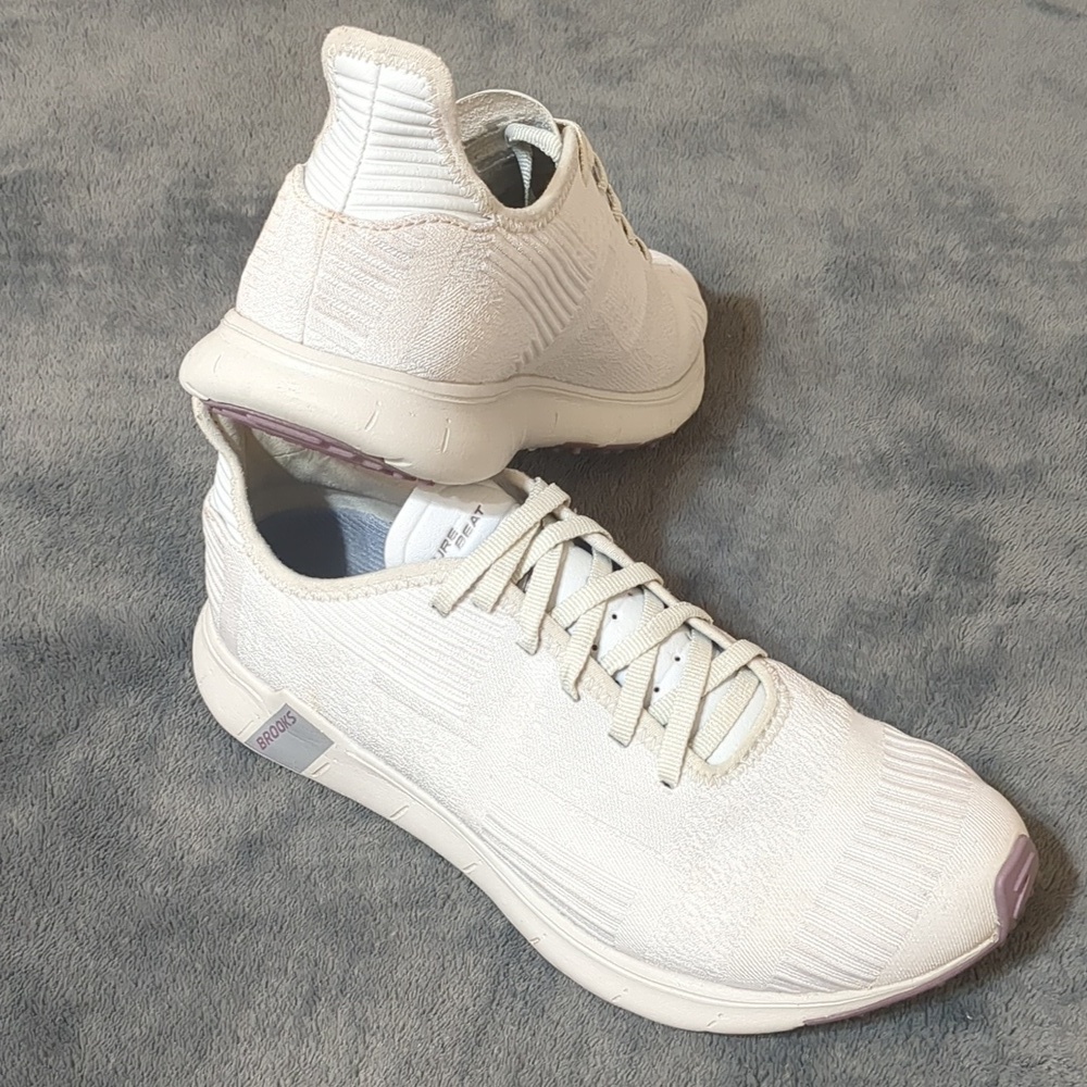 Brooks Pure Beat Running women's Shoes Gray Purple Sz 9 - Picture 5 of 9